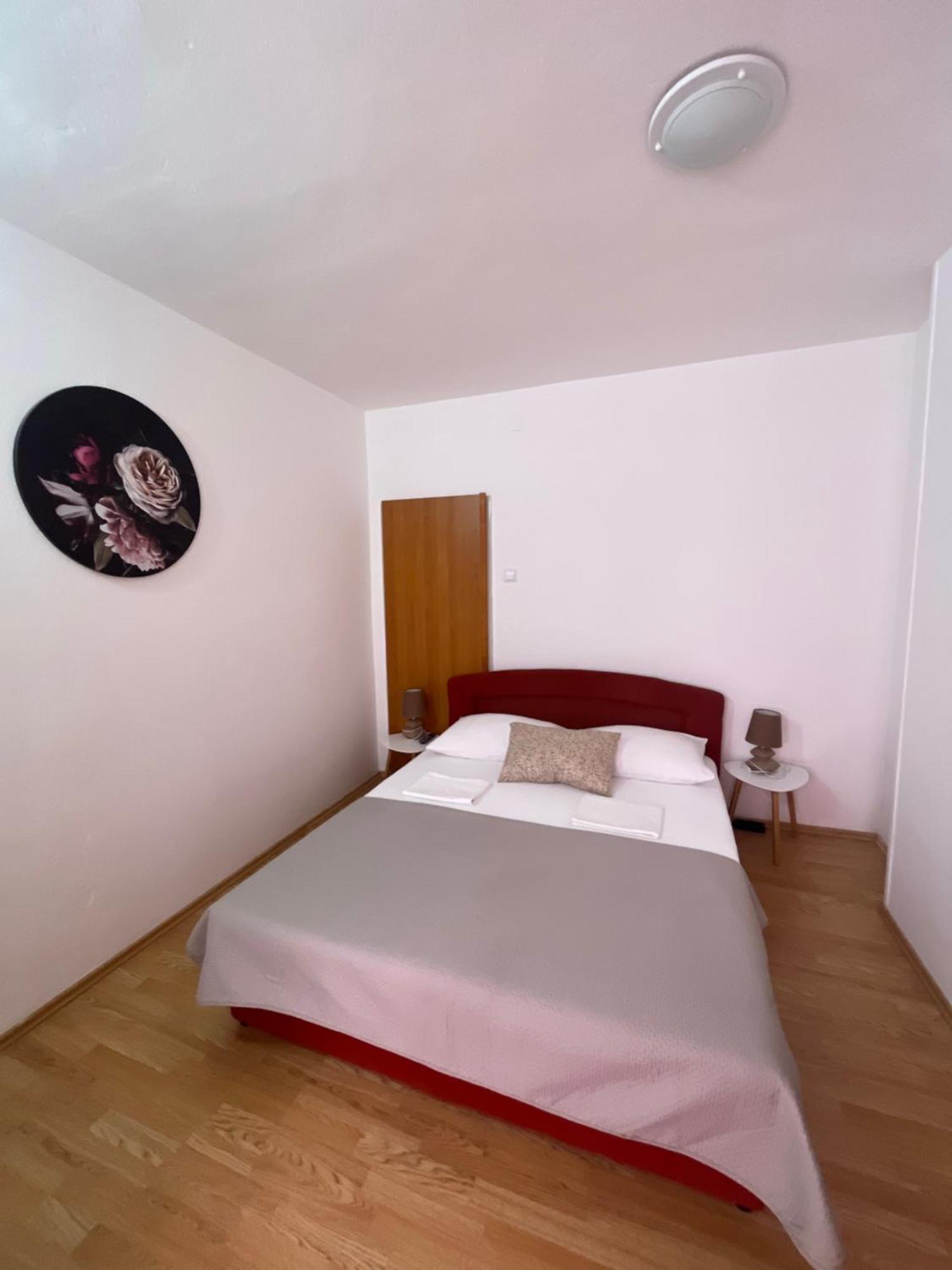 Apartmani Frane Tribunj  Exterior photo